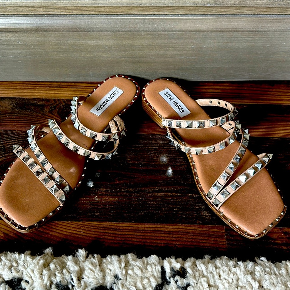 Steve Madden sandlas